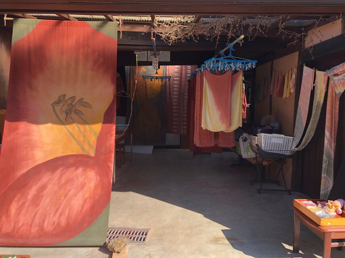 吹屋ベンガラ染体験